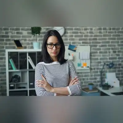 董羽宏